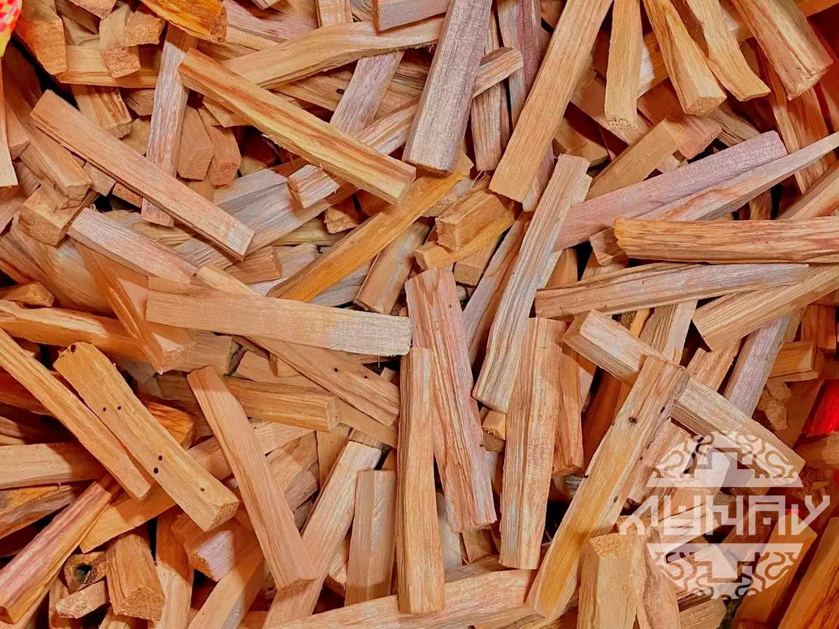Palo Santo Sticks & Chips – Bulk Supplier for U.S. Distributors