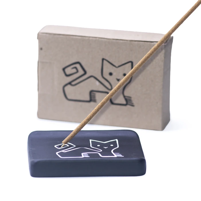 Puma handmade ceramic palo santo holder from Peru for solid Bursera graveolens sticks